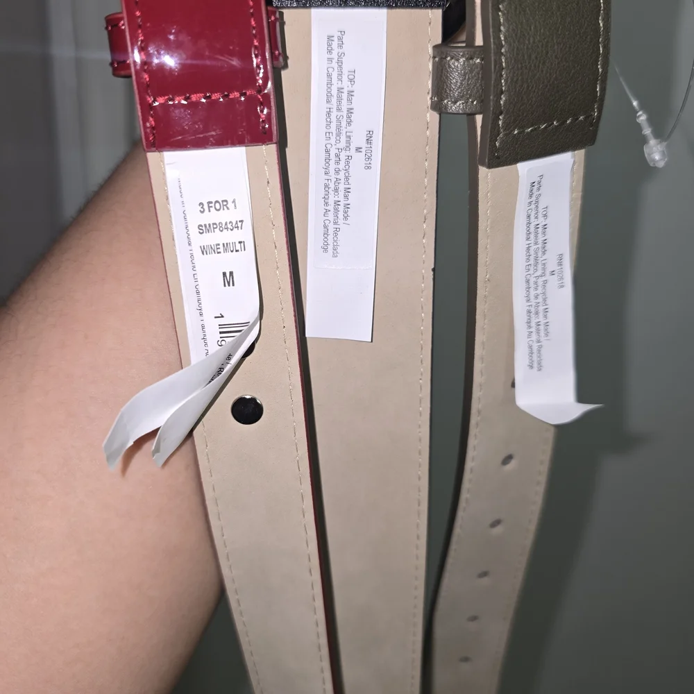 Steve Madden Trio Belt Set in Black, Brown, and Red - Picture 6 of 10